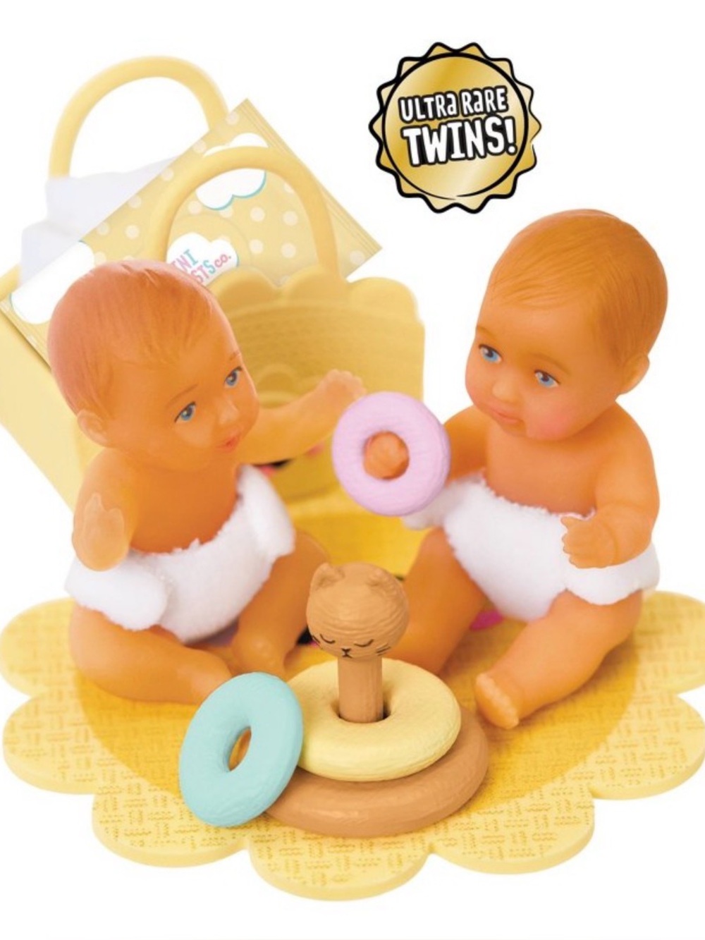 Miniverse Make It Mini Real Baby Nurturing~ Ultra Rare diaper change  (twins)